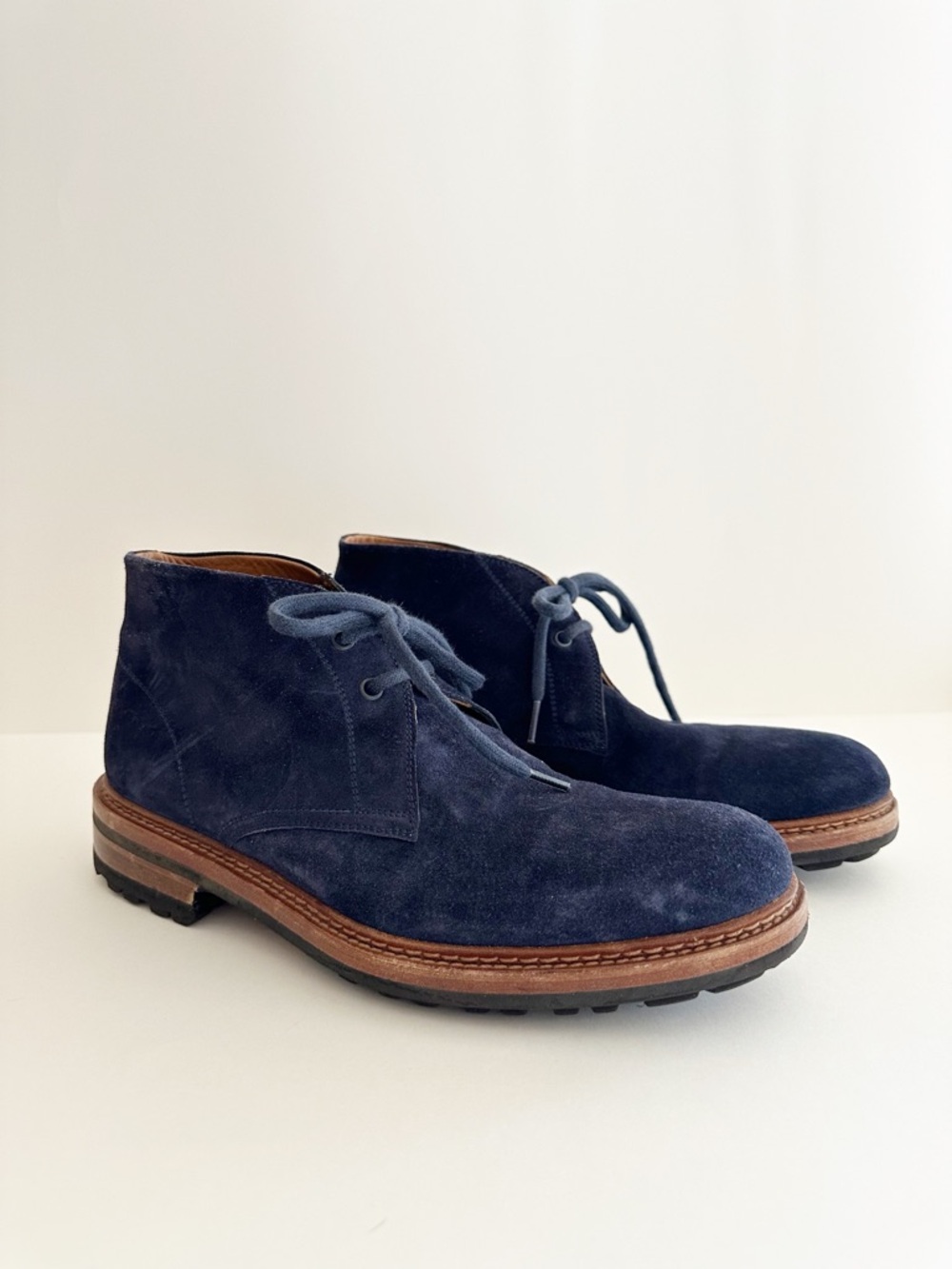 Magnanni Buler Blue Suede Chukka Boots